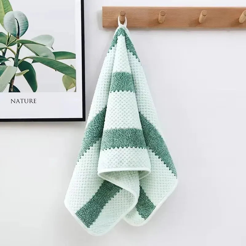 Soft Absorbent Towels Multipurpose